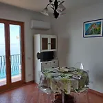 Pleasant With Charming Sea View *